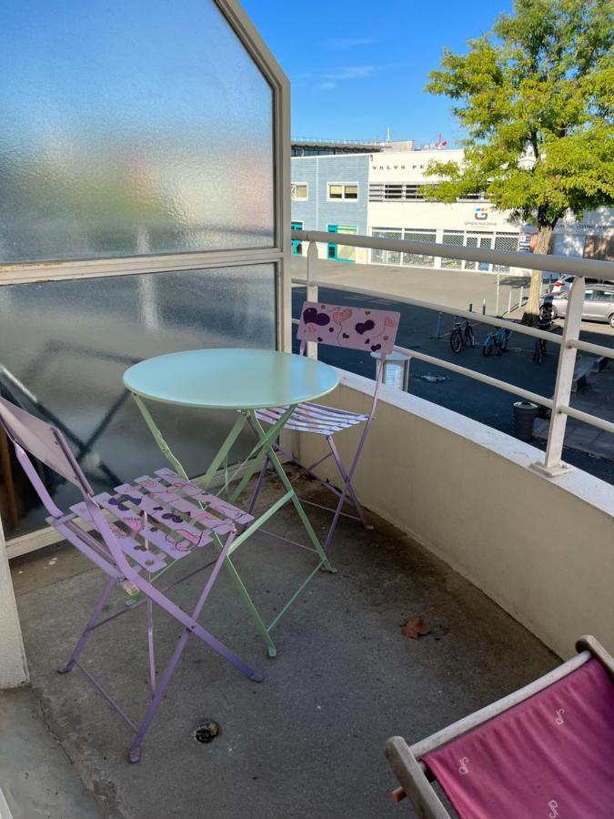 Au Coeur Du Centre Ville De La Rochelle Au Calme Avec Stationnement Gratuit La Rochelle (Charente-Maritime) Exterior foto